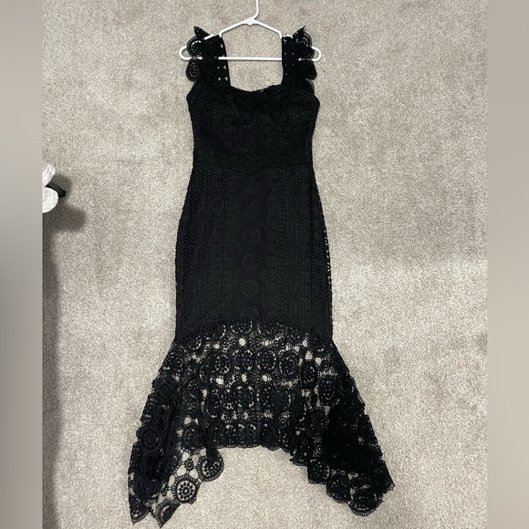 Black lace dress with tank straps by Lena - Picture 2 of 3